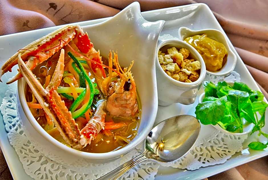 Logis Hôtel Le Lion d'Or