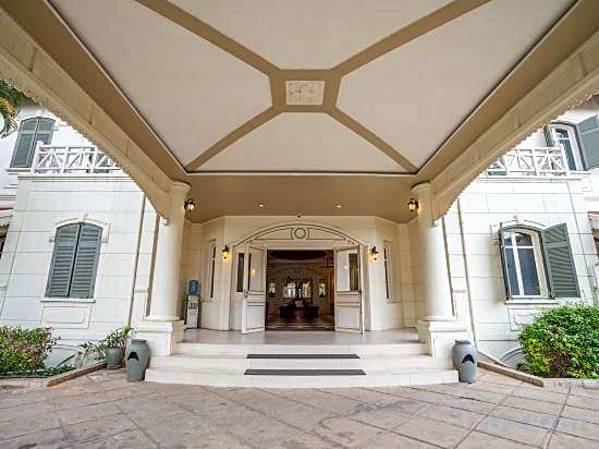 The Luang Say Residence