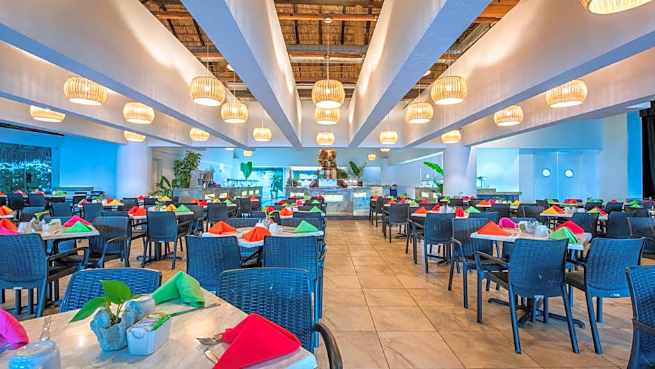 Park Royal Beach Huatulco - All Inclusive