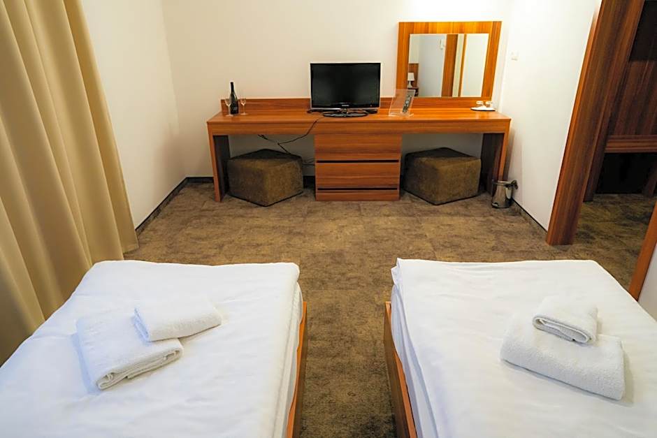 Photo 1 of 4 of Standard 2 Beds