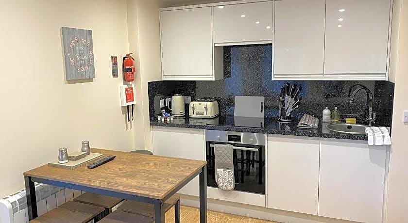 Waverley Inn Apartments