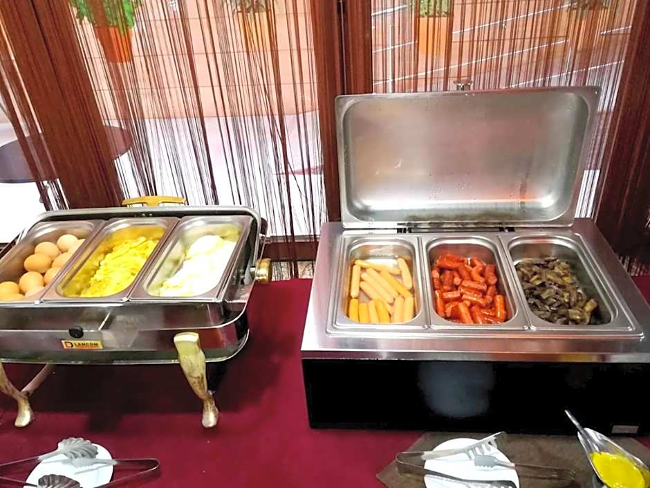 West Plaza Residence