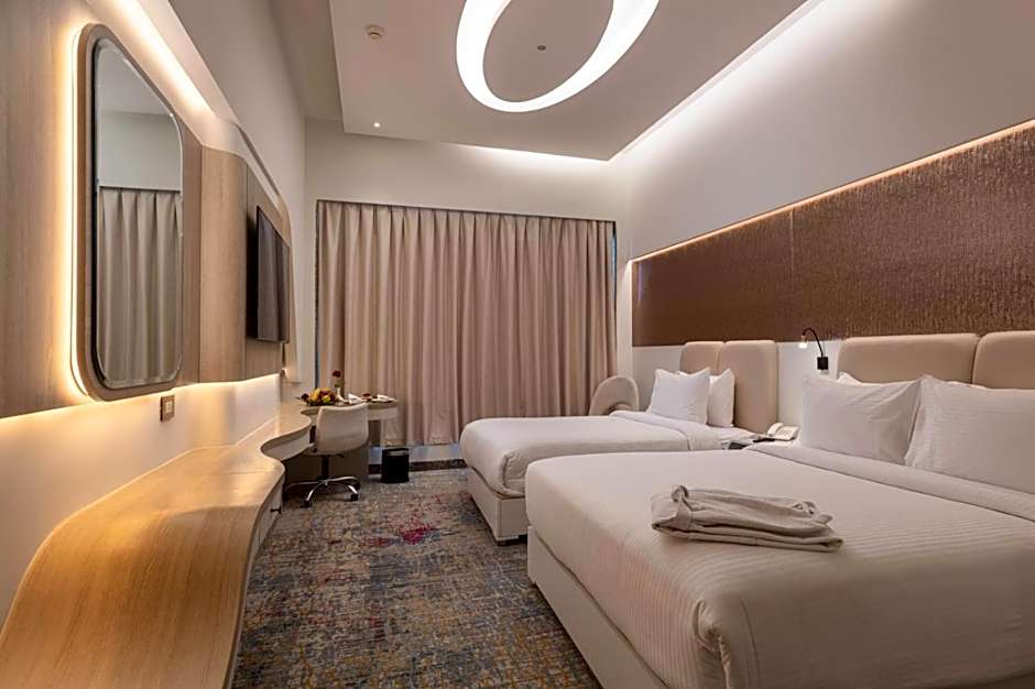 Crowne Plaza Alexandria Mirage by IHG