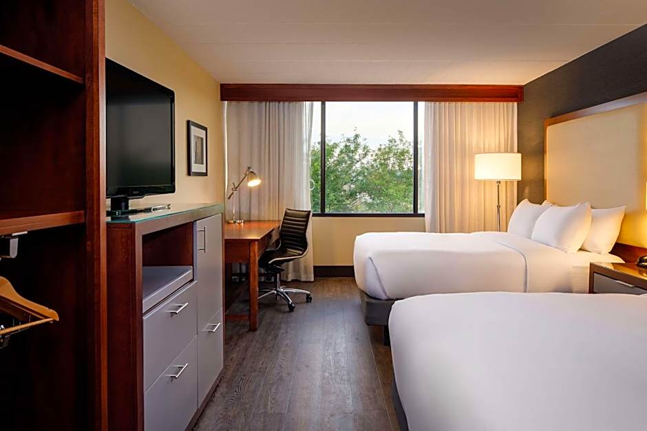 DoubleTree By Hilton Hotel Pittsburgh - Cranberry