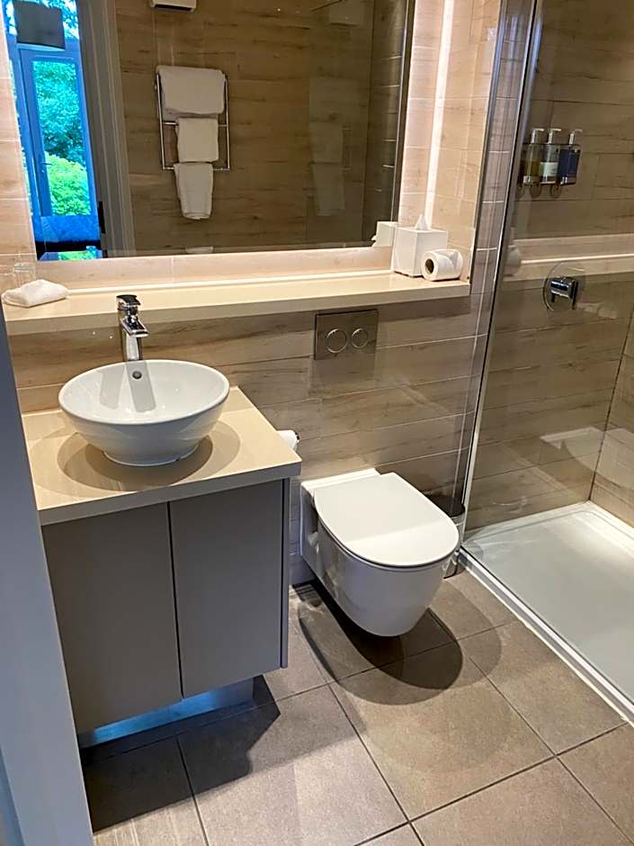 315 Bar & Restaurant