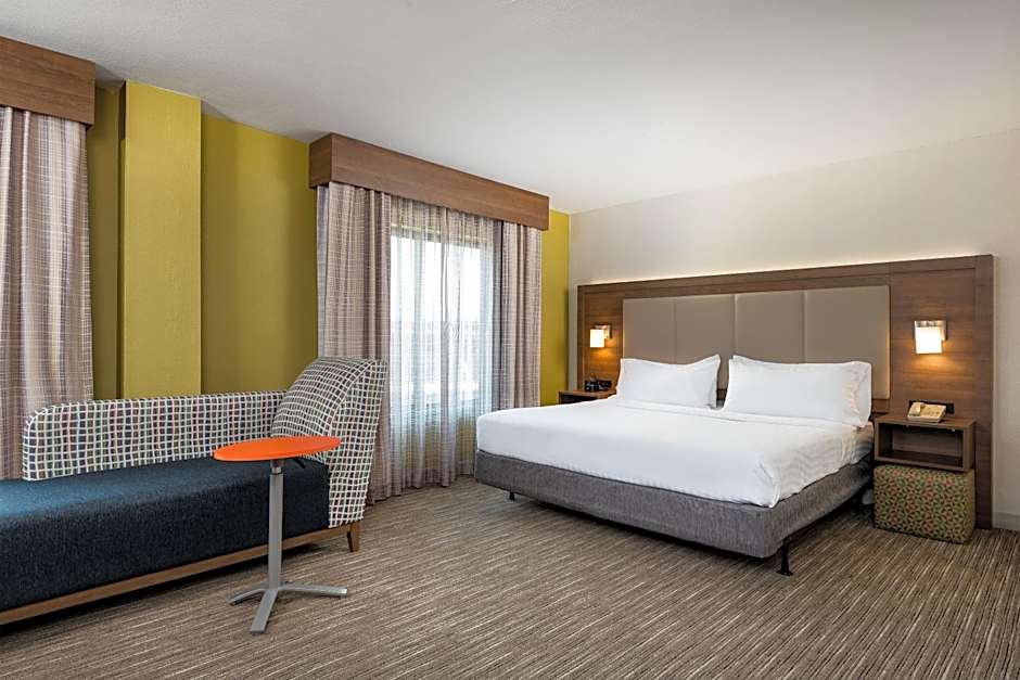 Country Inn & Suites by Radisson, Downtown Albany New York