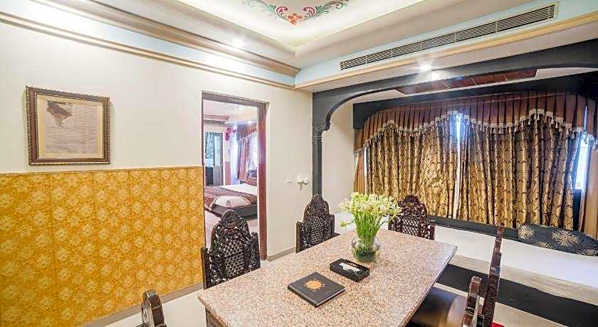 Hotel The Nagpur Ashok 