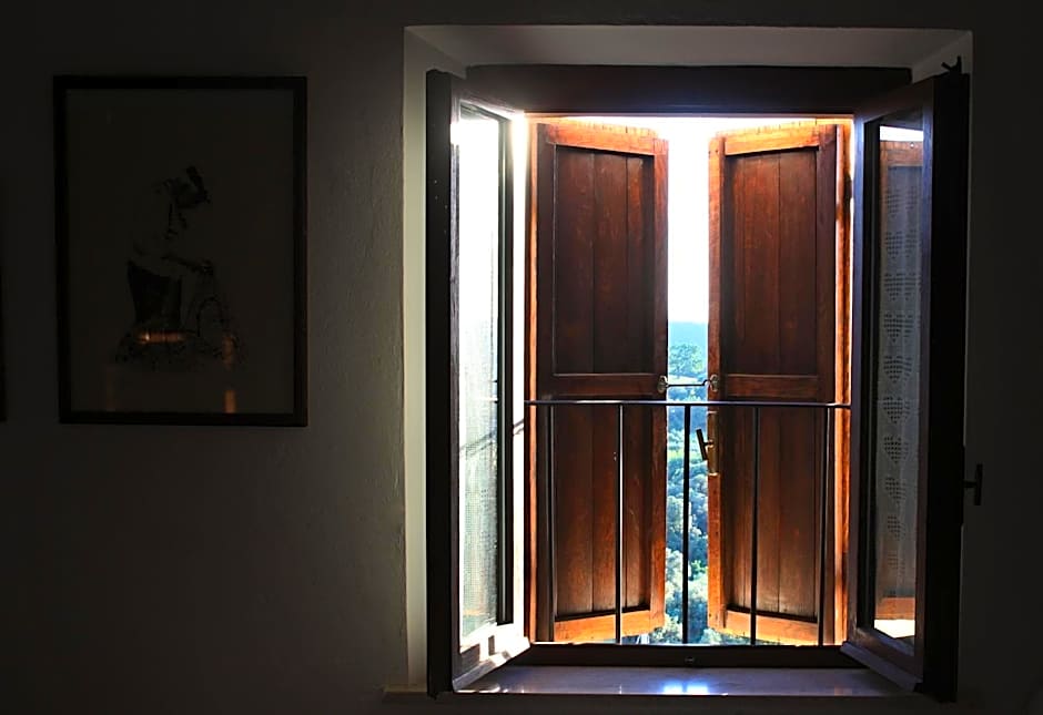 Madonna del Poggio B&B