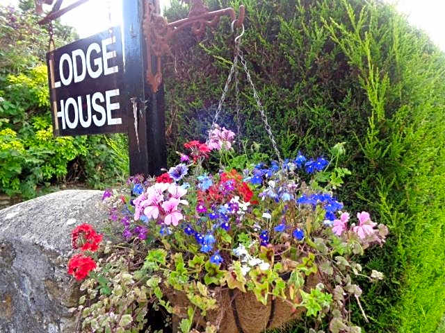 Lodge House B&B