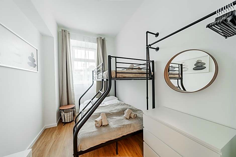 Modern Central City Rooms