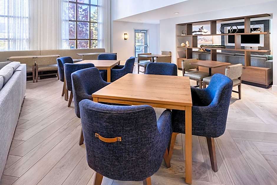 Staybridge Suites Denver - Cherry Creek By IHG