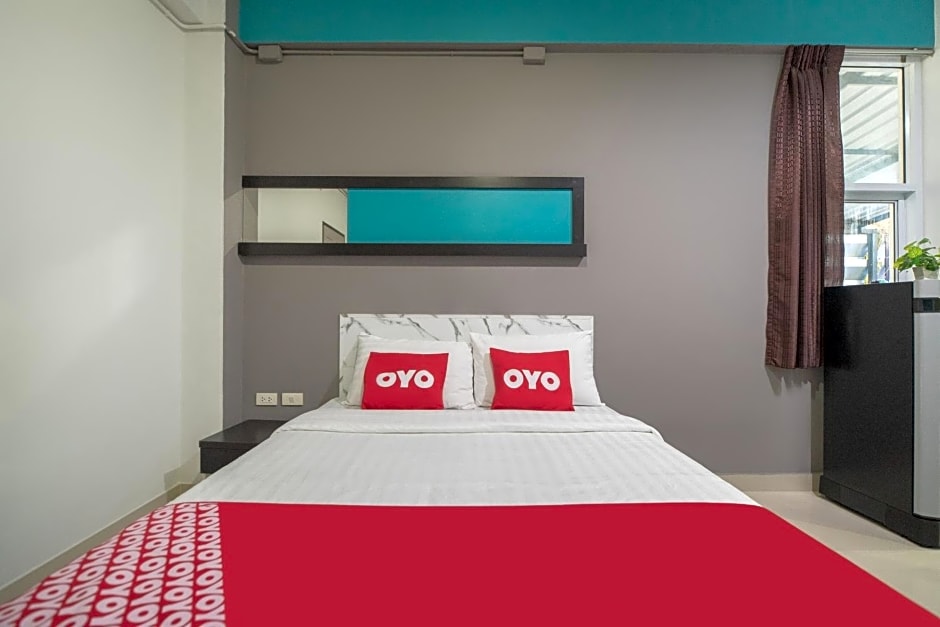 OYO 801 Inndy Suite