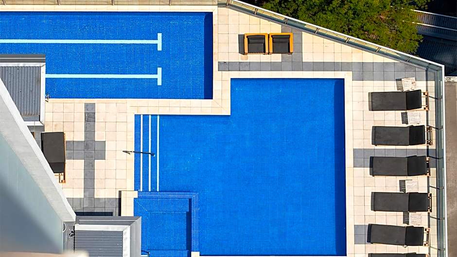 Oaks Brisbane Festival Suites