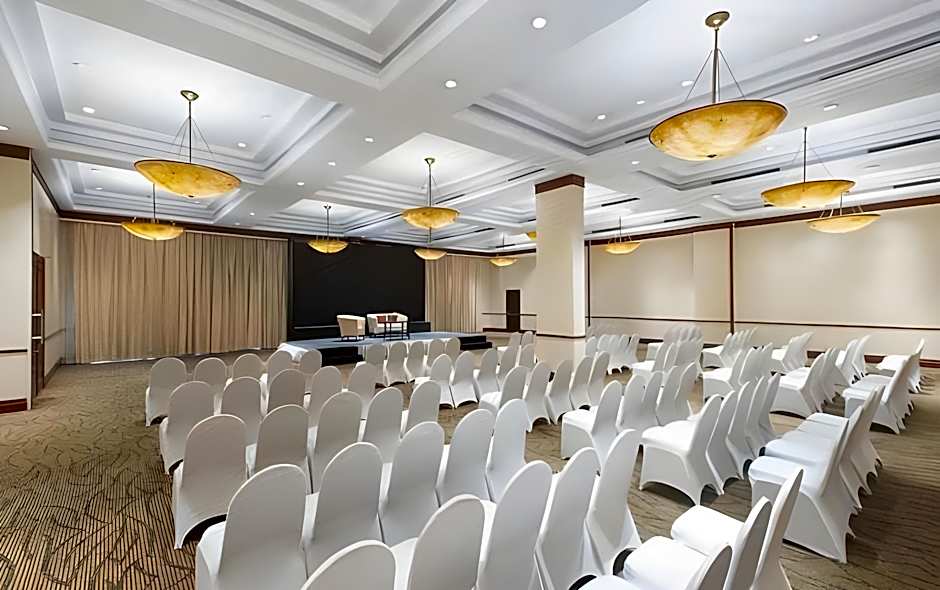 Aryaduta Lippo Village