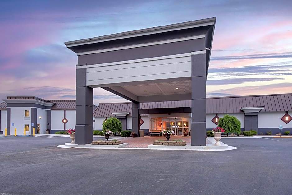 Best Western Plus Bridgeport Inn