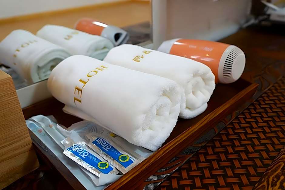 Jeonju Hwangsil Gwangwang Hotel