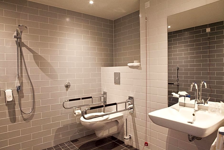 Holiday Inn Express Frankfurt Airport - Raunheim By IHG