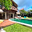 Breezy Point Villas