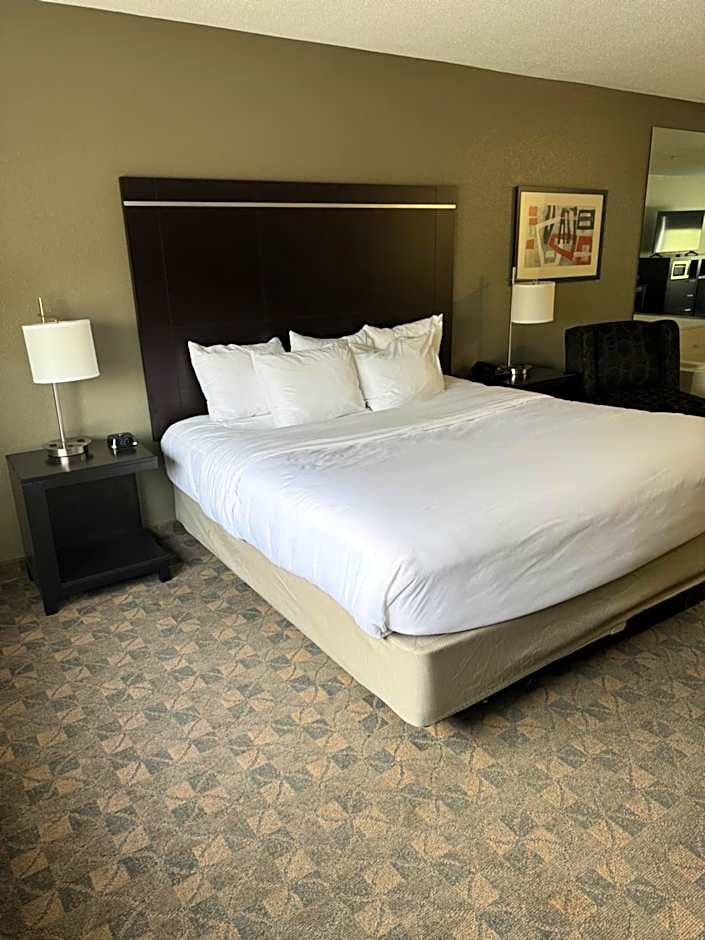 Comfort Inn Huntington near University area