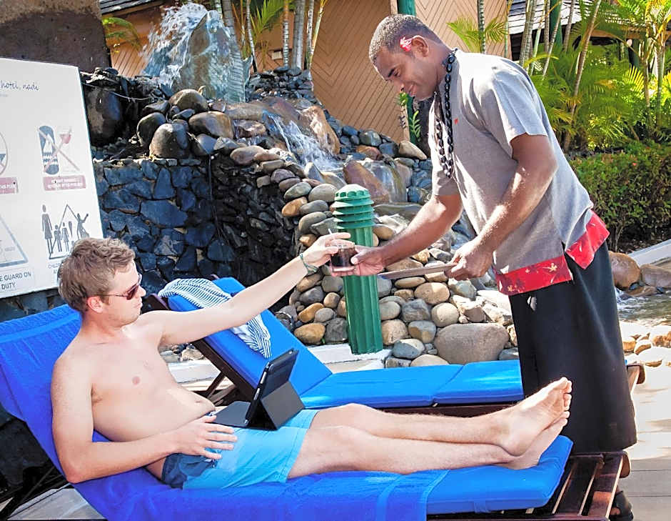 Tanoa International Hotel