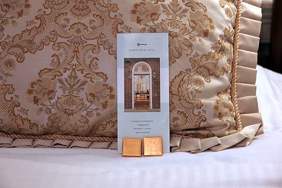 Morris House Hotel - Bed And Breakfast