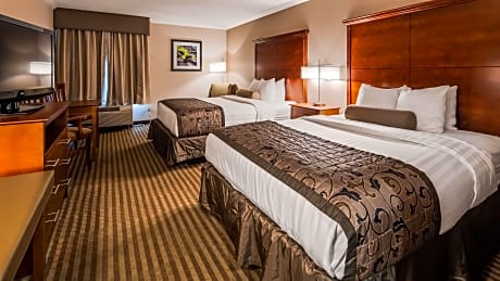 2 QUEEN BEDS,MOBILITY ACCESSIBLE,ROLL IN SHOWER,NSMK,FULL BREAKFAST