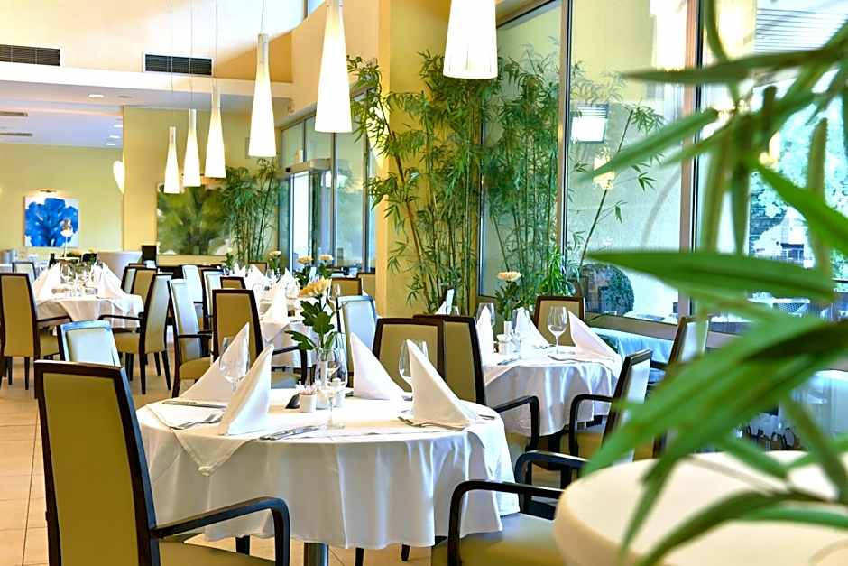 Flamingo Grand Hotel & Spa