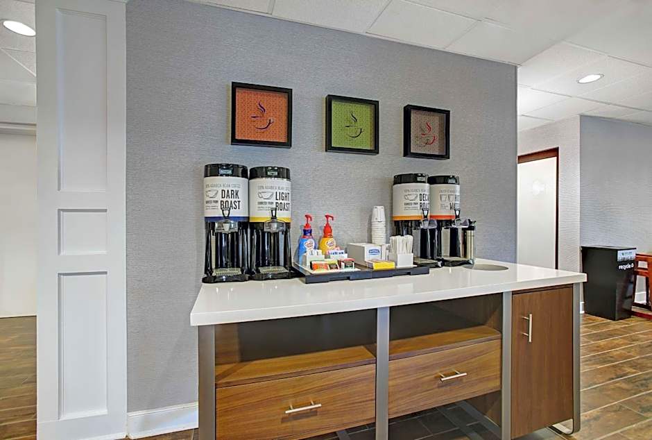 Hampton Inn By Hilton Salisbury