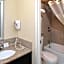 Quality Inn & Suites Montebello - Los Angeles