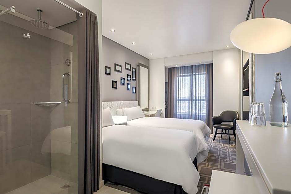 Protea Hotel Fire & Ice! Pretoria Menlyn