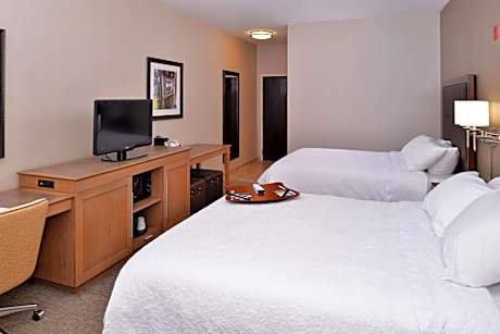 2 Queen Beds, Mobility/Hearing Accessible Room, Roll-In Shower, Non-Smoking
