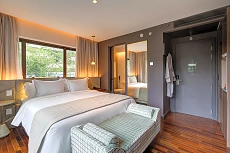 Business Double Room 