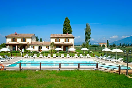 Family Apartment with Balcony