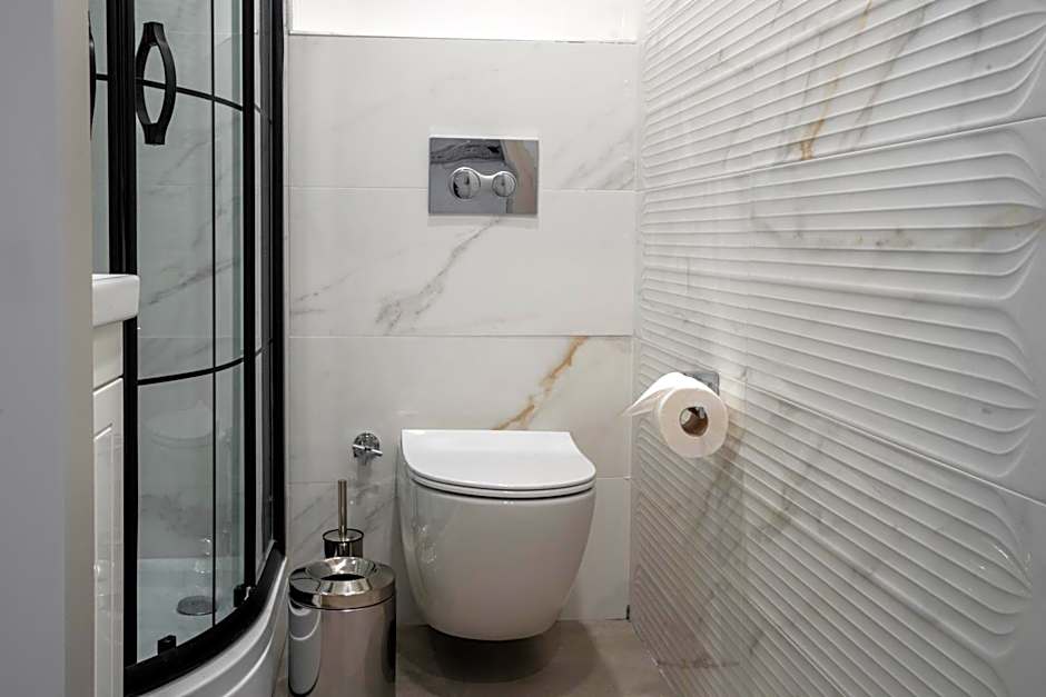 Smart and Simple Hotel Karakoy