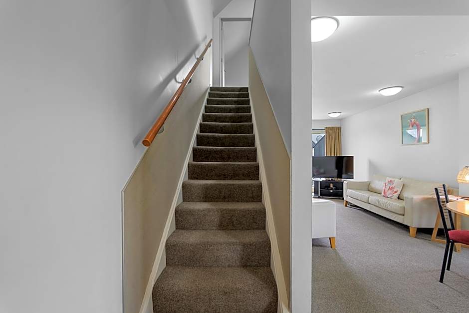 Bella Vista Motel and Apartments