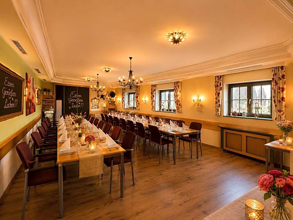 Mohnhotel - Bergwirt Schrammel