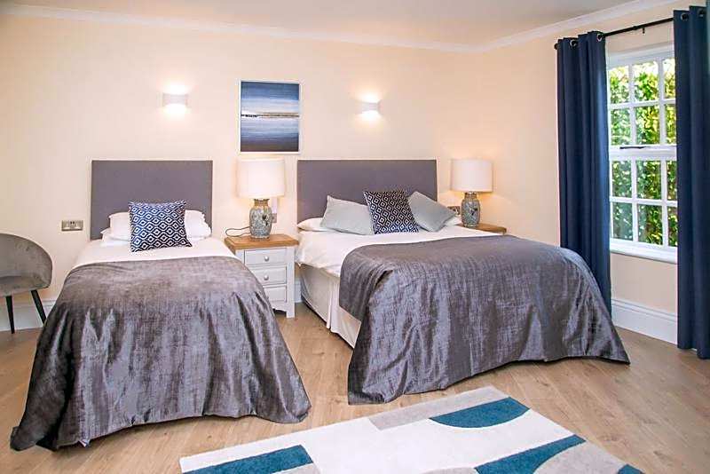 The Garrandarragh Inn