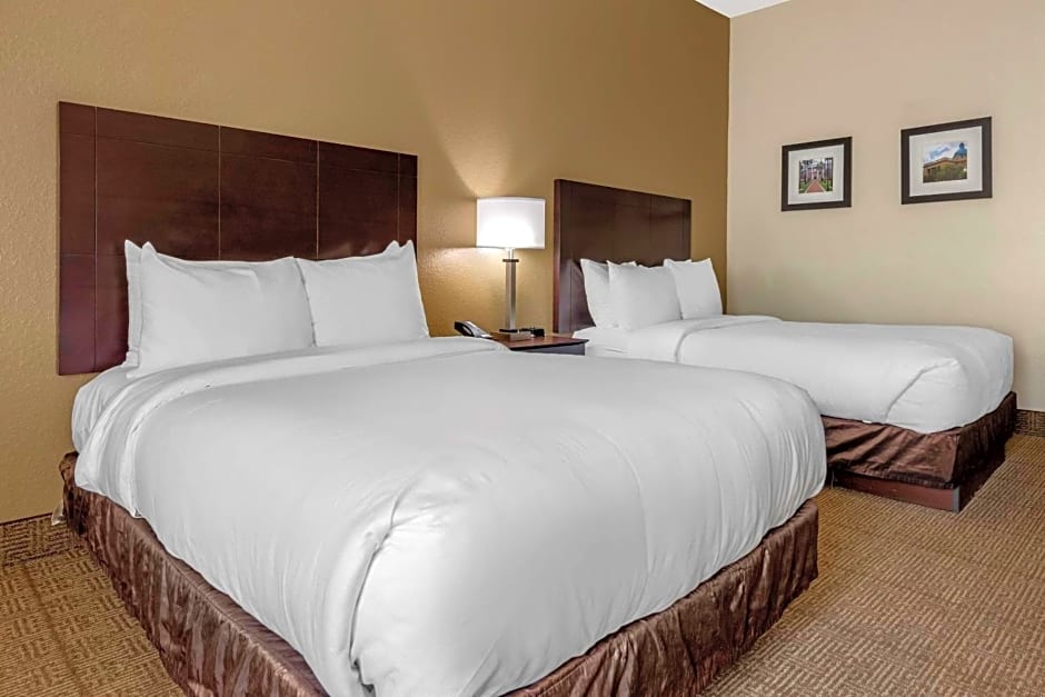 Comfort Inn & Suites DeLand - near University