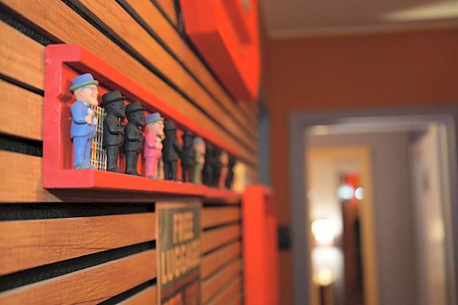 BOBOTEL URBAN Guesthouse