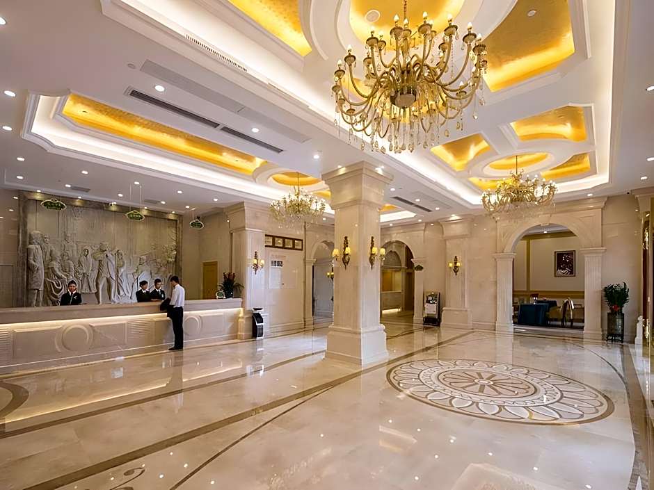 Vienna Hotel Shenzhen Longhua Renmin Nan Road Branch