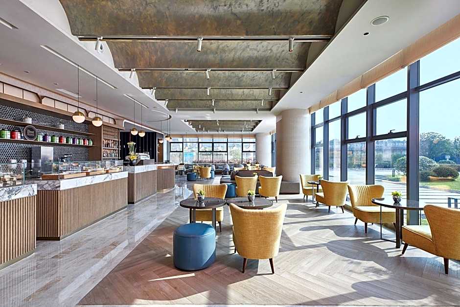 FOUR POINTS by SHERATON JIAXING