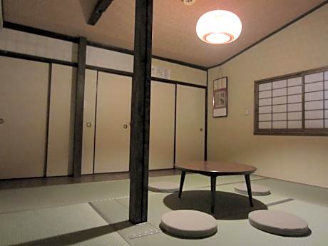 Superior Japanese Style - Non-Smoking