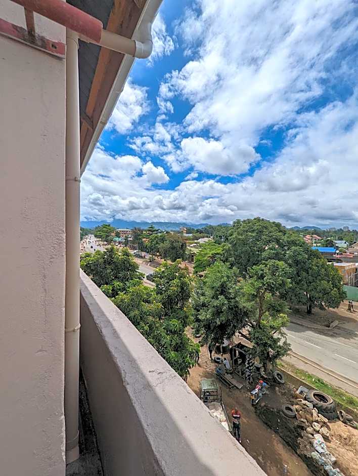 Mufasa city Hostel and Apartments