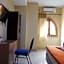 Hotel Syariah Larismanis