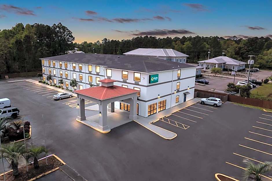 Quality Inn & Suites