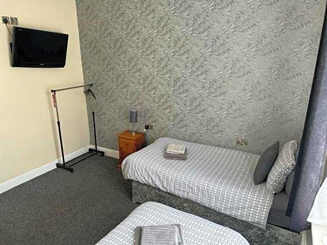 The Grosvenor Free house