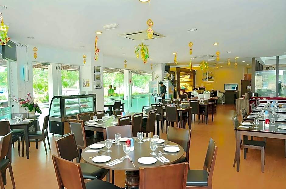 Swan Garden Hotel