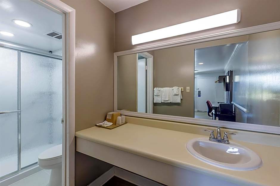 Motel 6 Culpeper, VA