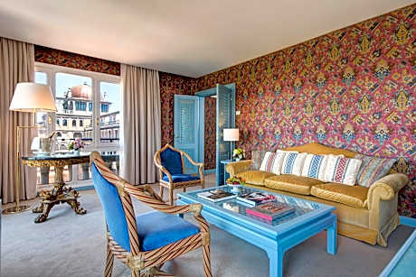 Superior Suite -Iconic-