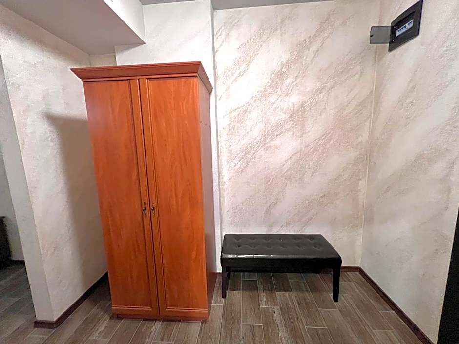 Хотел Антик